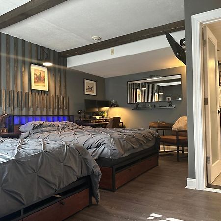 Beautiful Condo Sleeps 4- Only 2 Blocks From Beach أوشن سيتي المظهر الخارجي الصورة